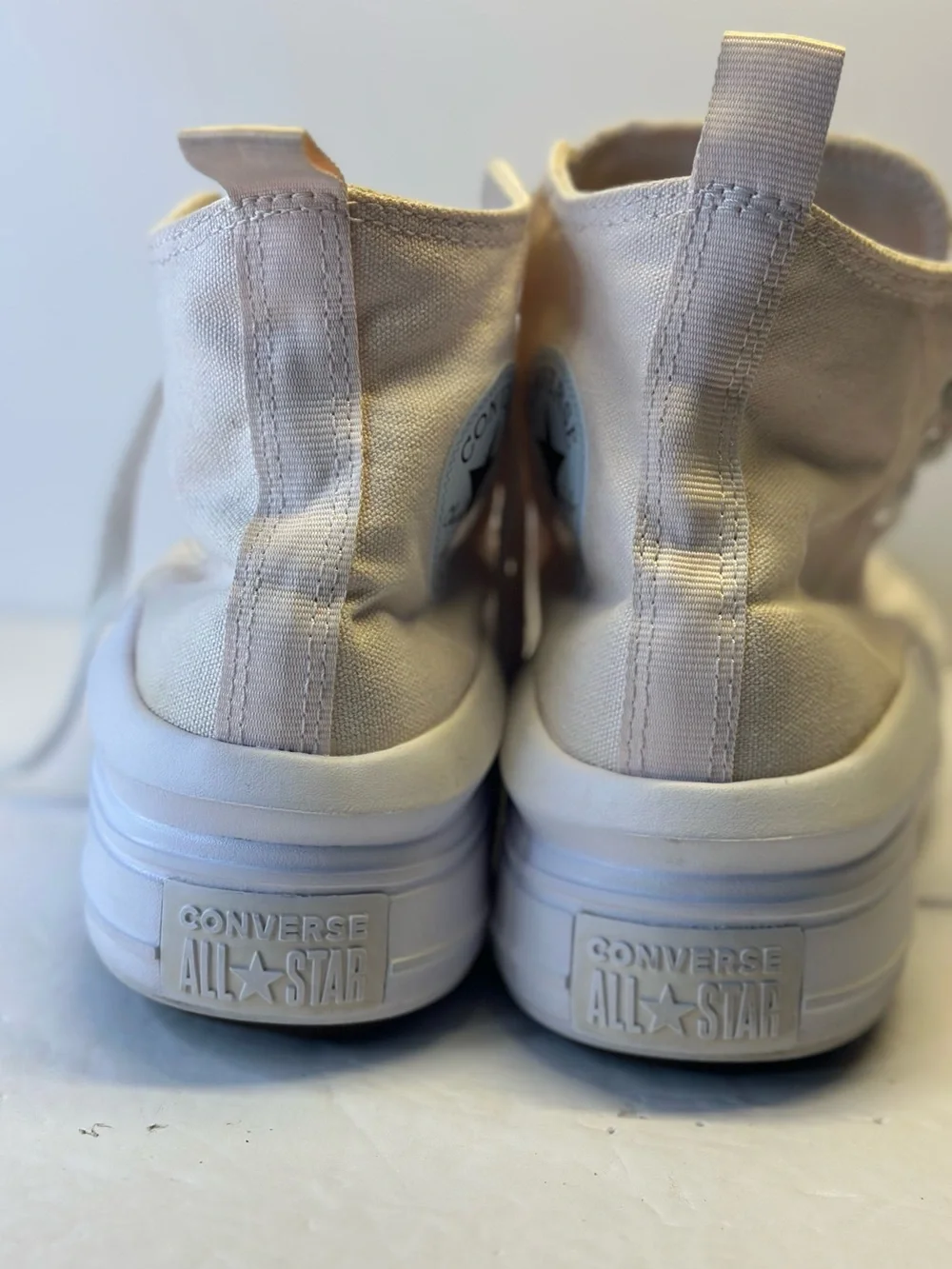Converse stylish platform